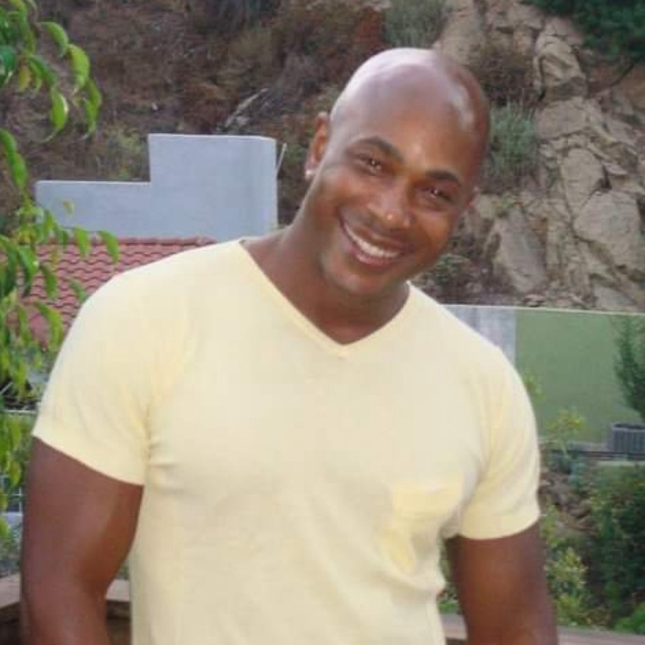isaac meno massage therapist